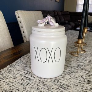 Rae Dunn Valentine’s canister